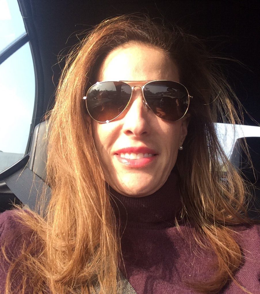 MeetLocalMILFs.Online - MILF Dating Site - Gorgeous Brunette MILF Mom Taking Selfie In Car. What A Beautiful Face!